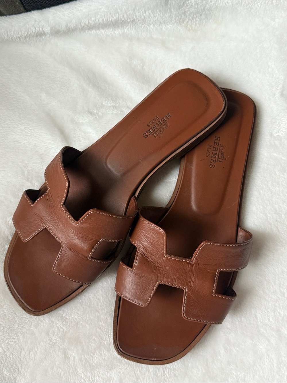 Hermes Oran sandals with box